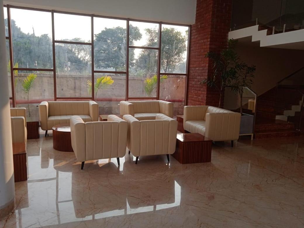 The Pearl Club Resort Shānti Niketan المظهر الخارجي الصورة